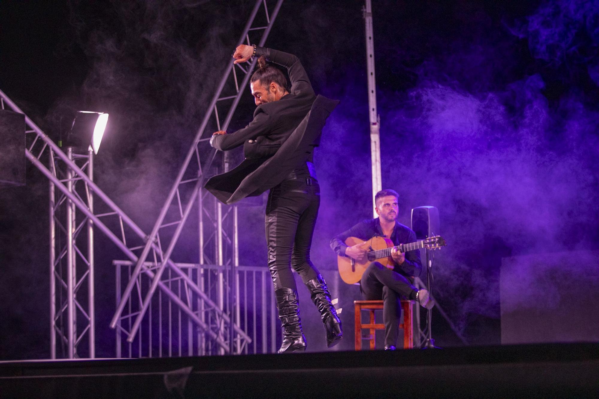 Todas las imágenes de la actuación del bailaor Eduardo Guerrero en Ibiza