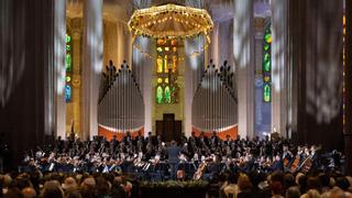 Calurosa acogida a la Filarmónica de Berlín en la Sagrada Familia