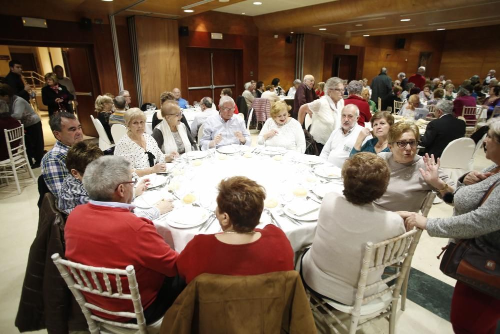 Comida de los jubilados de la asociación Tierno Galván