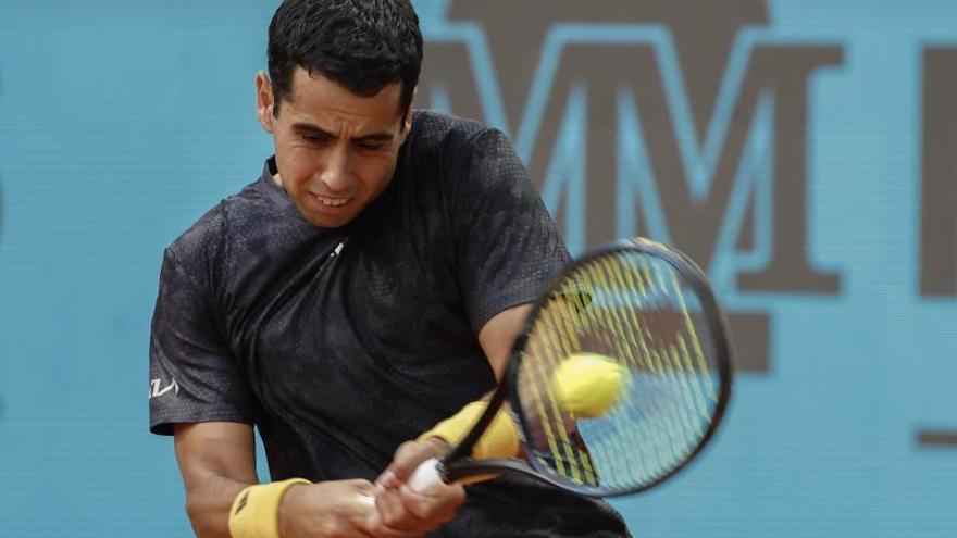 El tenista mallorquín Munar frena  la reacción de Kokkinakis en el Mutua Madrid