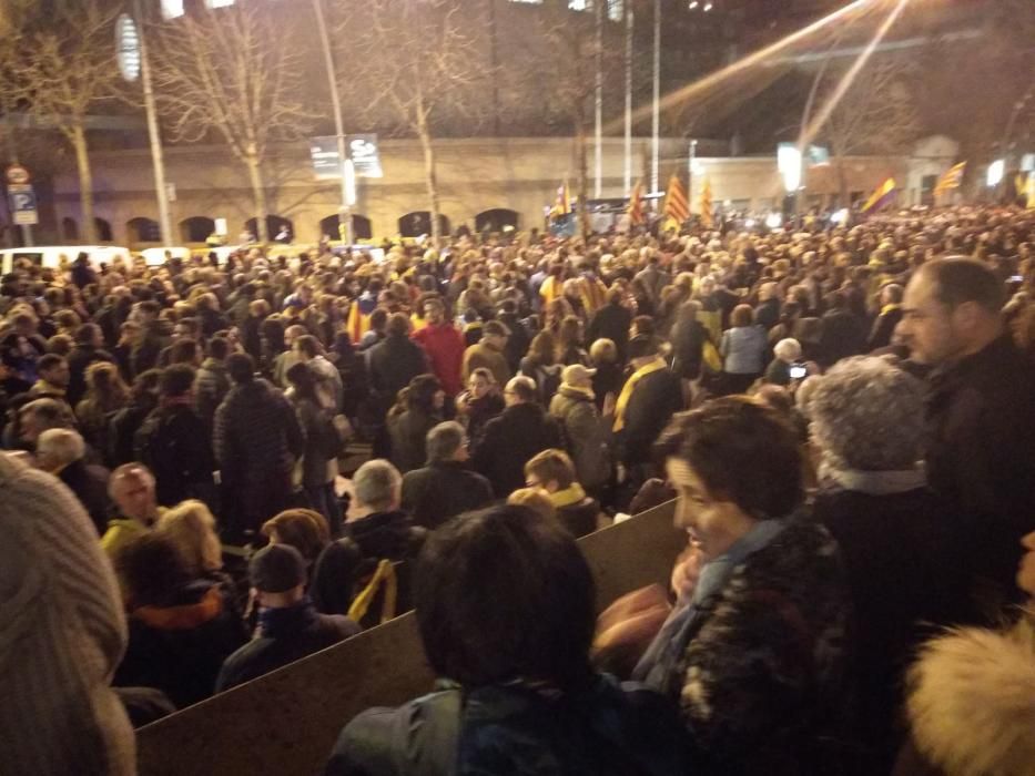 Concetració a Girona després de l'empresonament de líders independentistes