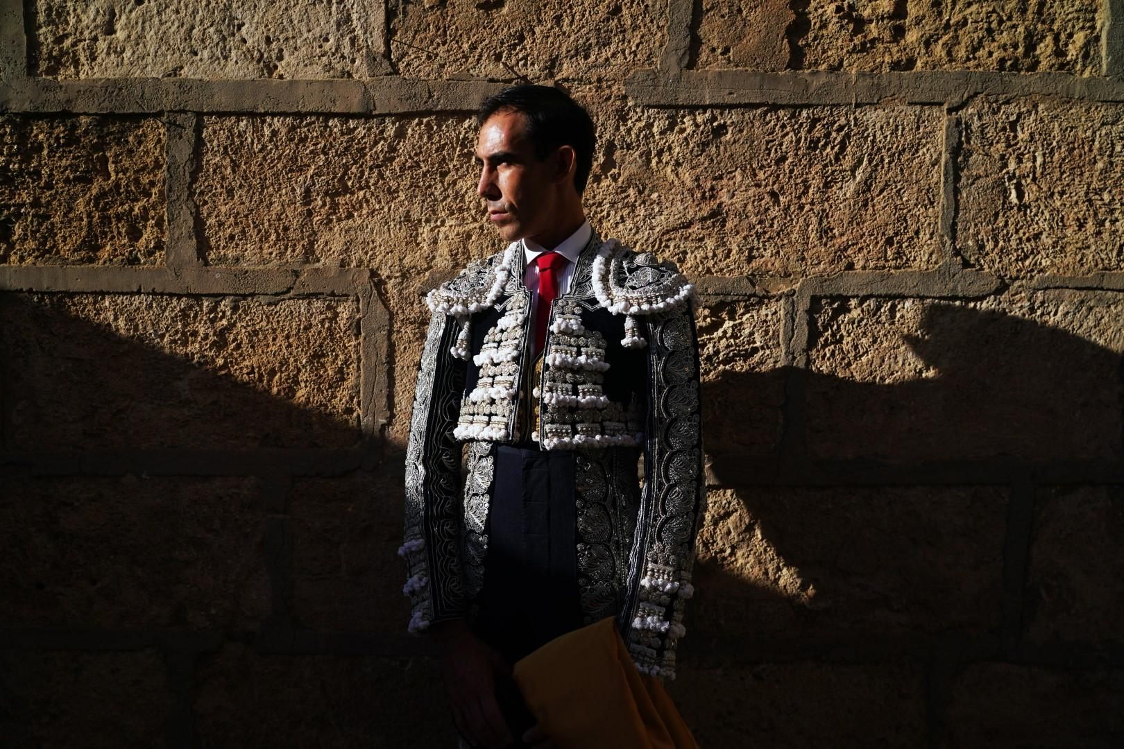 Toros en la Feria I Sexta corrida de abono y puerta grande de Roca Rey