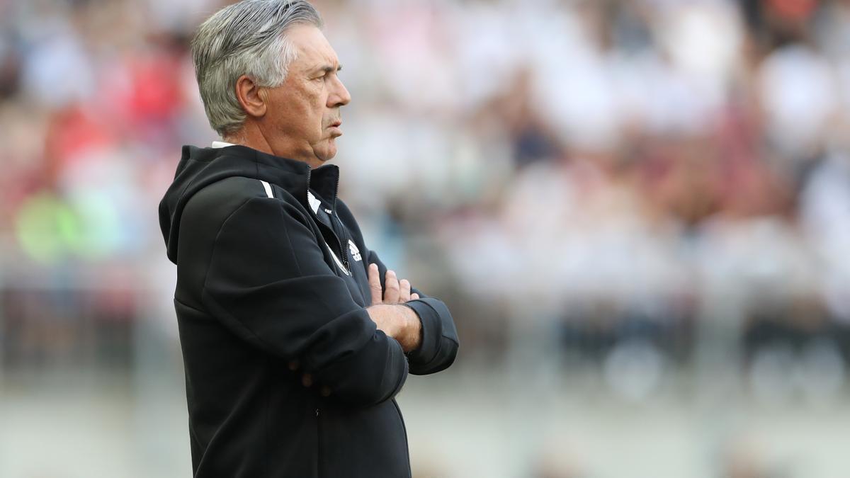 Carlo Ancelotti, entrenador del Real Madrid, durante un partido de pretemporada.