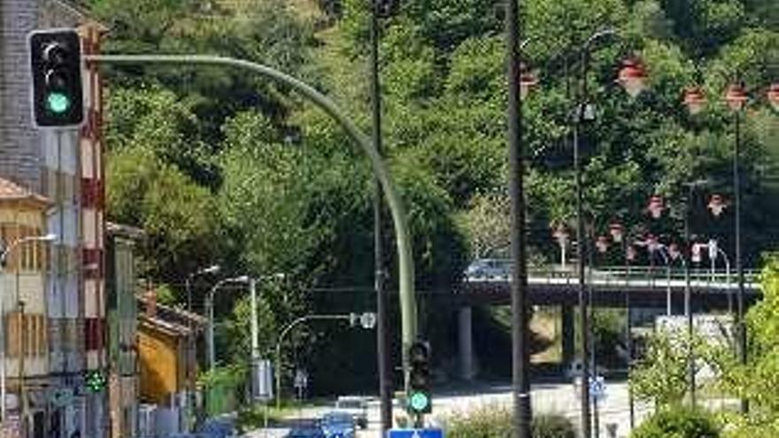 Farolas en la zona del barrio del Serrallo, en la localidad de Sotrondio.