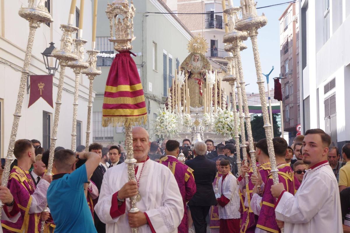 Procesión de la Virgen de la Trinidad Coronada, en imágenes