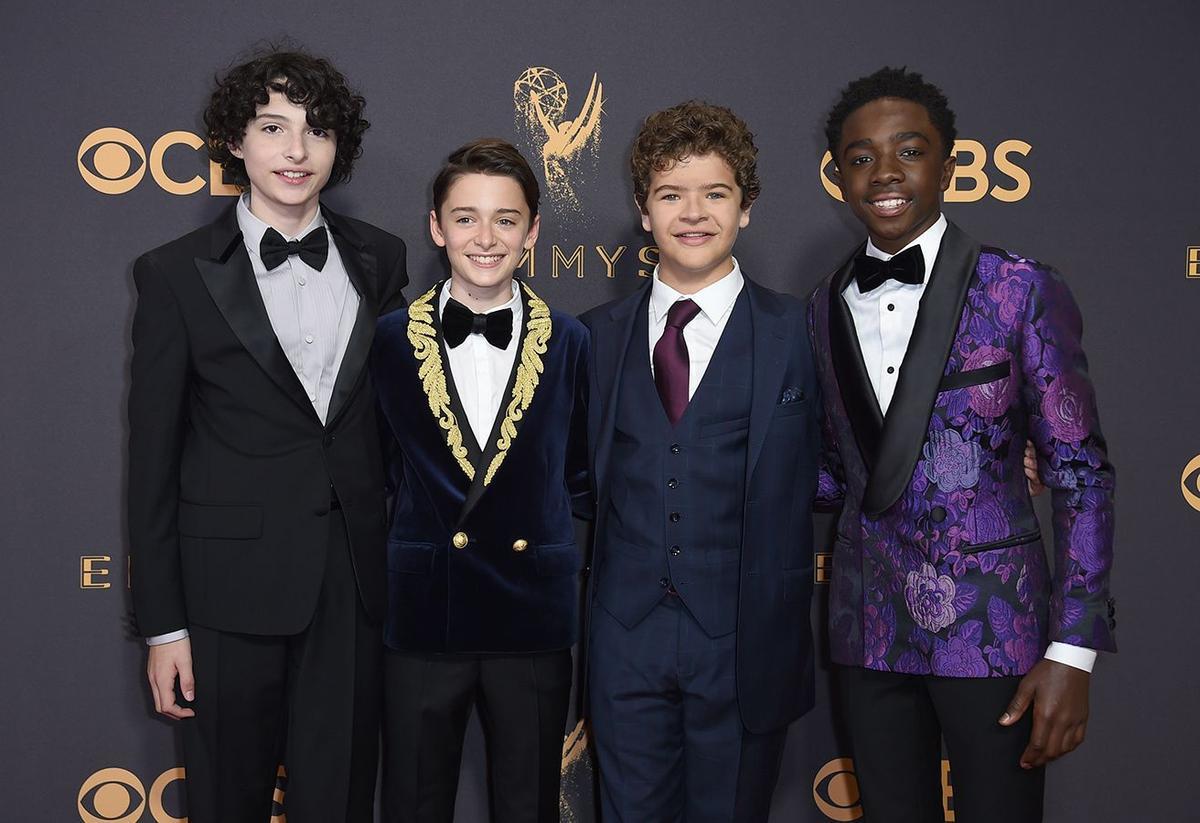 Los chicos de &quot;Stranger Things&quot;, impecables en los Emmy 2017