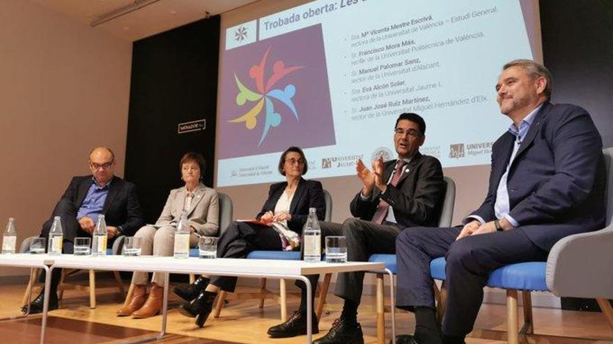 Las universidades urgen una financiación que garantice su "sostenibilidad"