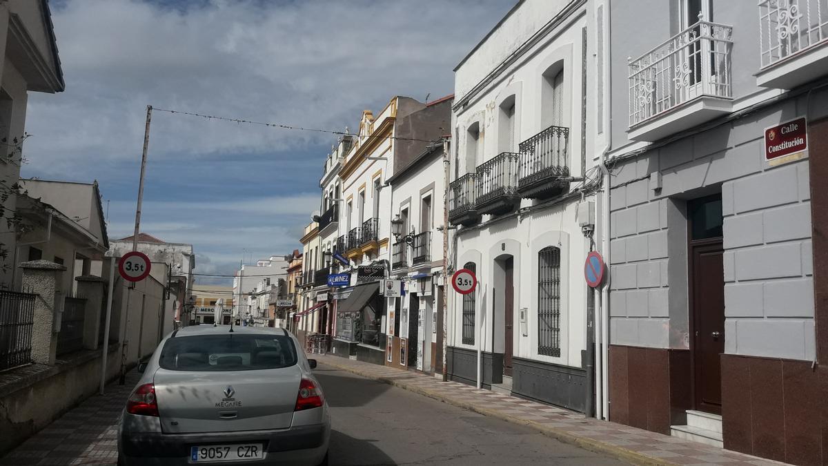 Imagen de archivo de la calle Constitutición de Peñarroya-Pueblonuevo.