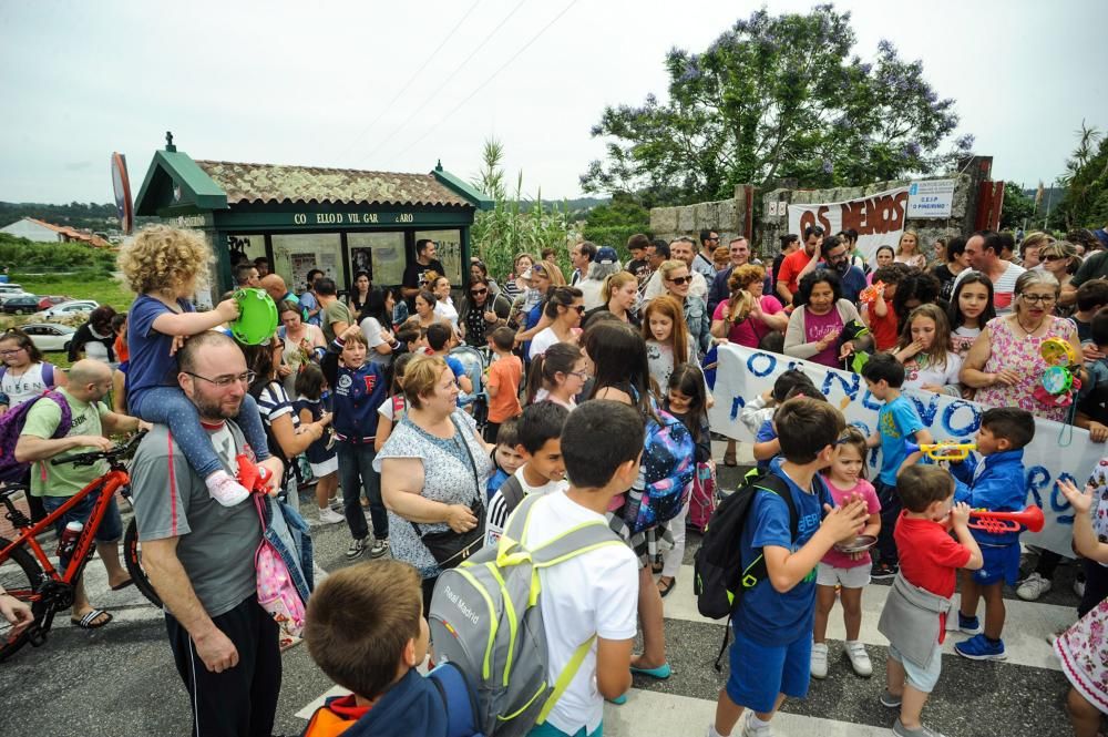 Protestas en el colegio O Piñeiriño