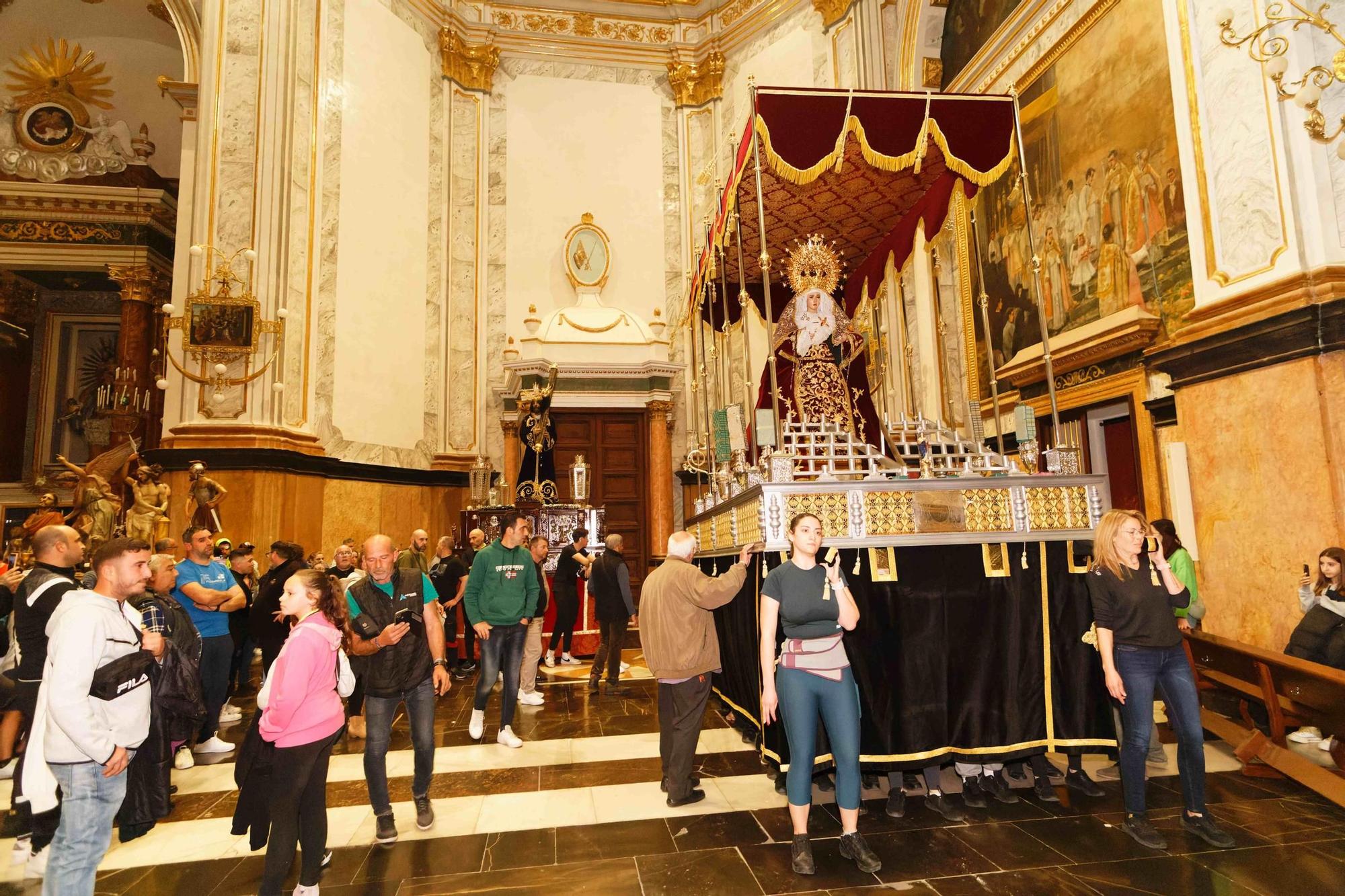 GALERÍA I Los pasos de Semana Santa en Vila-real, en imágenes