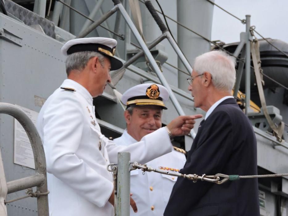 Jornada de puertas abiertas en Águilas con la Armada