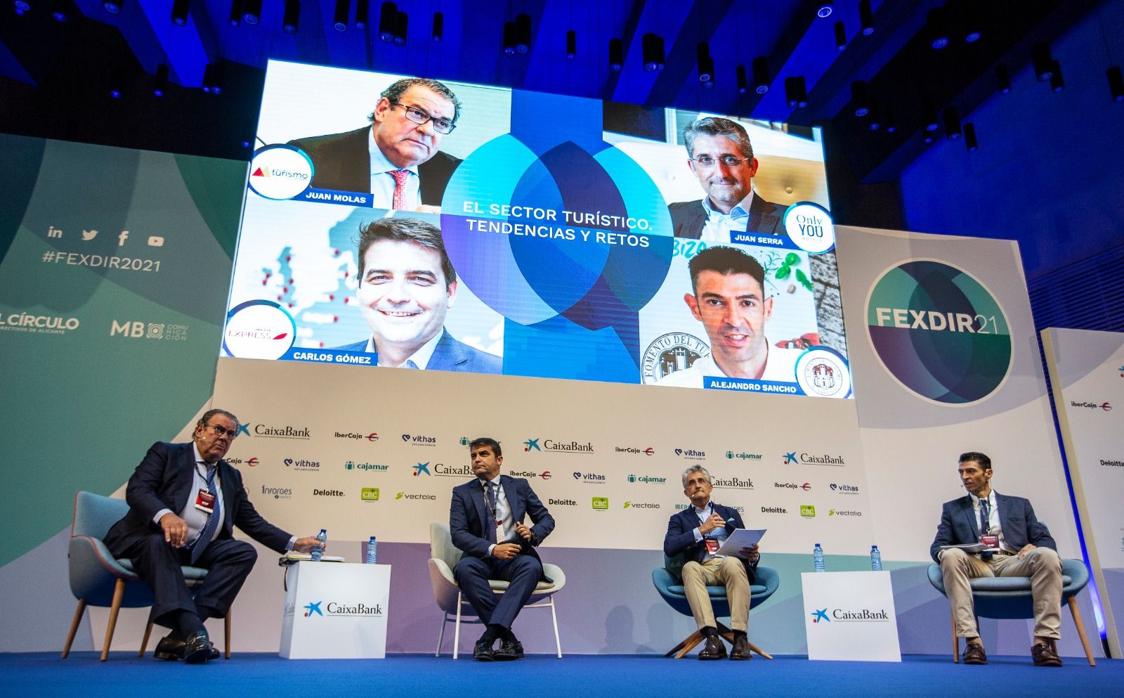 El presidente de CaixaBank, José Ignacio Goirigolzarri, participa en el III Foro Fexdir celebrado en Alicante