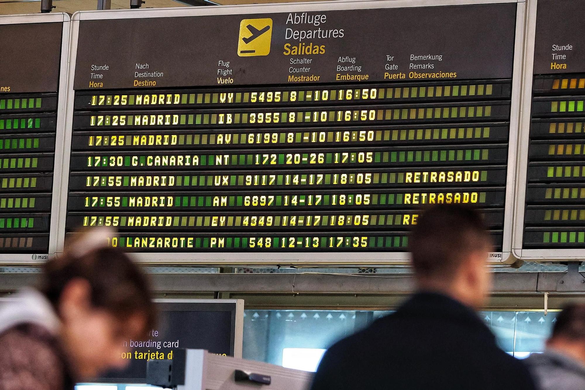 Operación salida de Semana Santa en el Aeropuerto Tenerife Norte