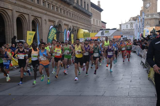 FOTOGALERÍA | Búscate en el Maratón de Zaragoza 2023
