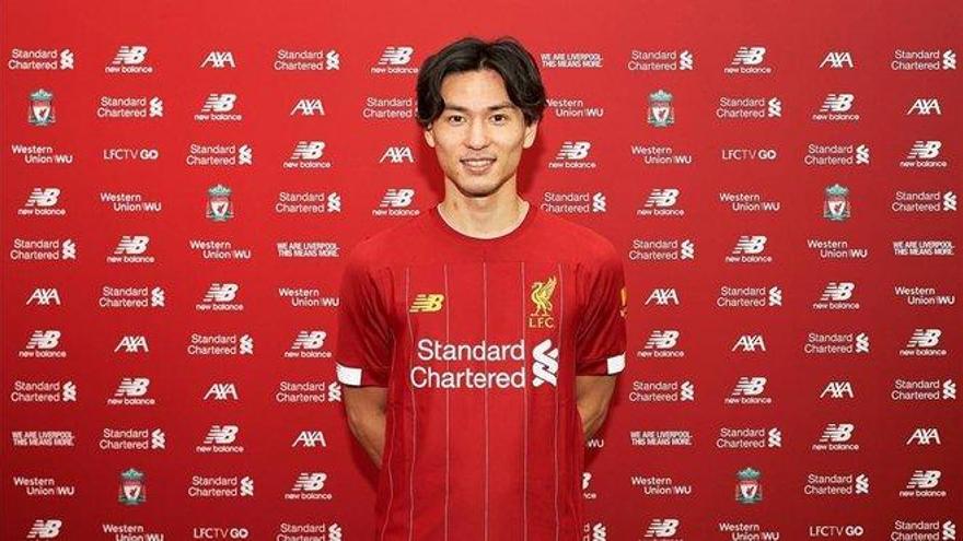 El Liverpool pesca en el mercado japonés y ficha a Minamino