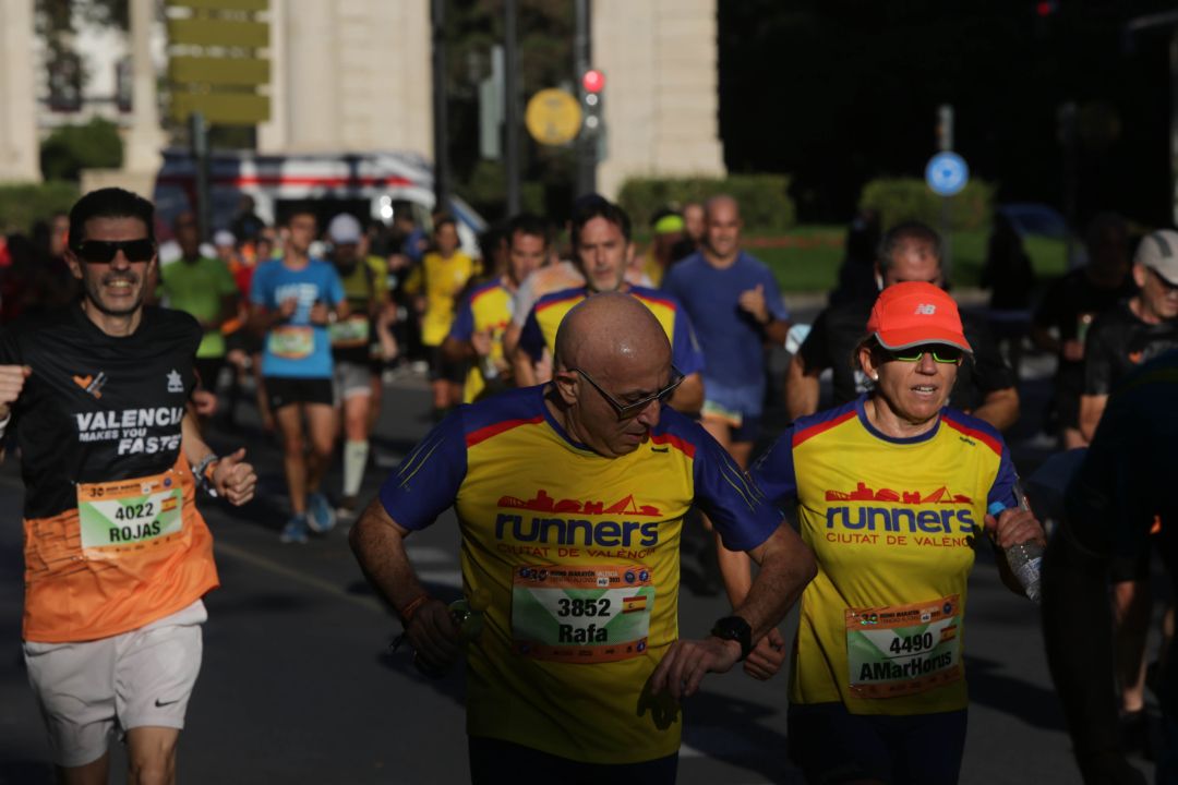 FOTOS | Búscate en el Medio Maratón Valencia 2021