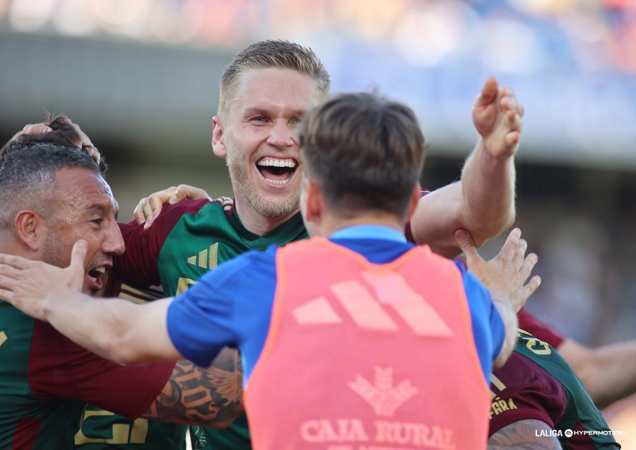 Así fue el partido entre el Oviedo y el Tenerife