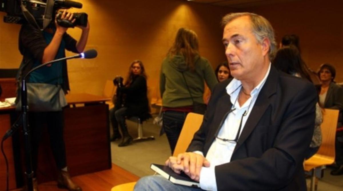 Ocho años de cárcel para el médico que abusó de 5 pacientes en GirONA