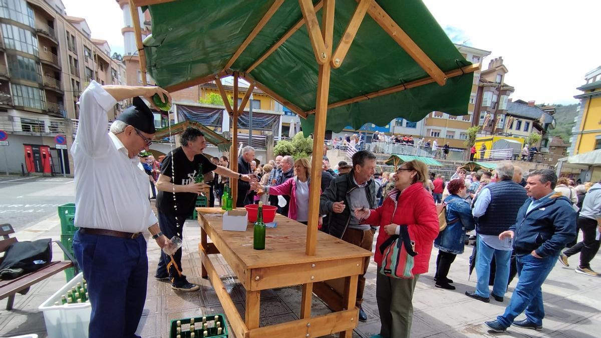 El festival de la sidra de Sotrondio del año pasado.