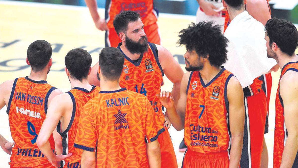 Jugadores de Valencia Basket