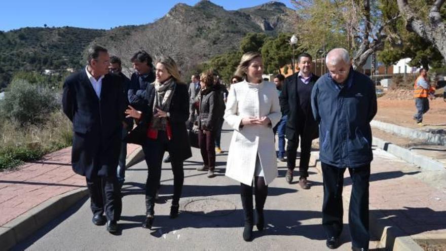 El Consell invierte 1 millón de euros en el paseo ciclopeatonal y el parque urbano de la Vall