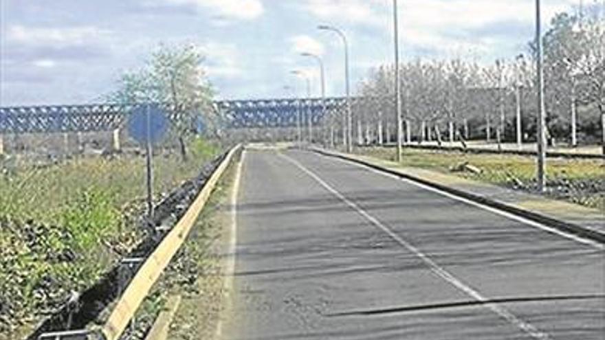 El polígono el Prado de Mérida contará con mejoras en la señalización vial