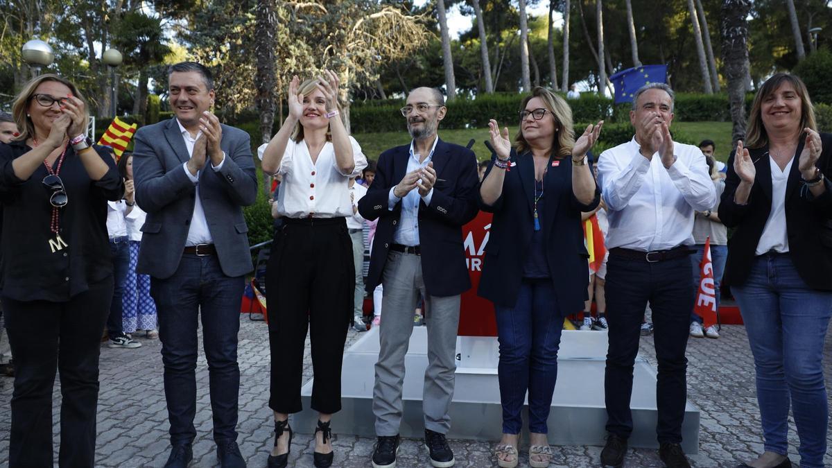 Mitin central del PSOE en_Zaragoza por las europeas, con_Pilar Alegría, Javier Lambán y Rosa Serrano.