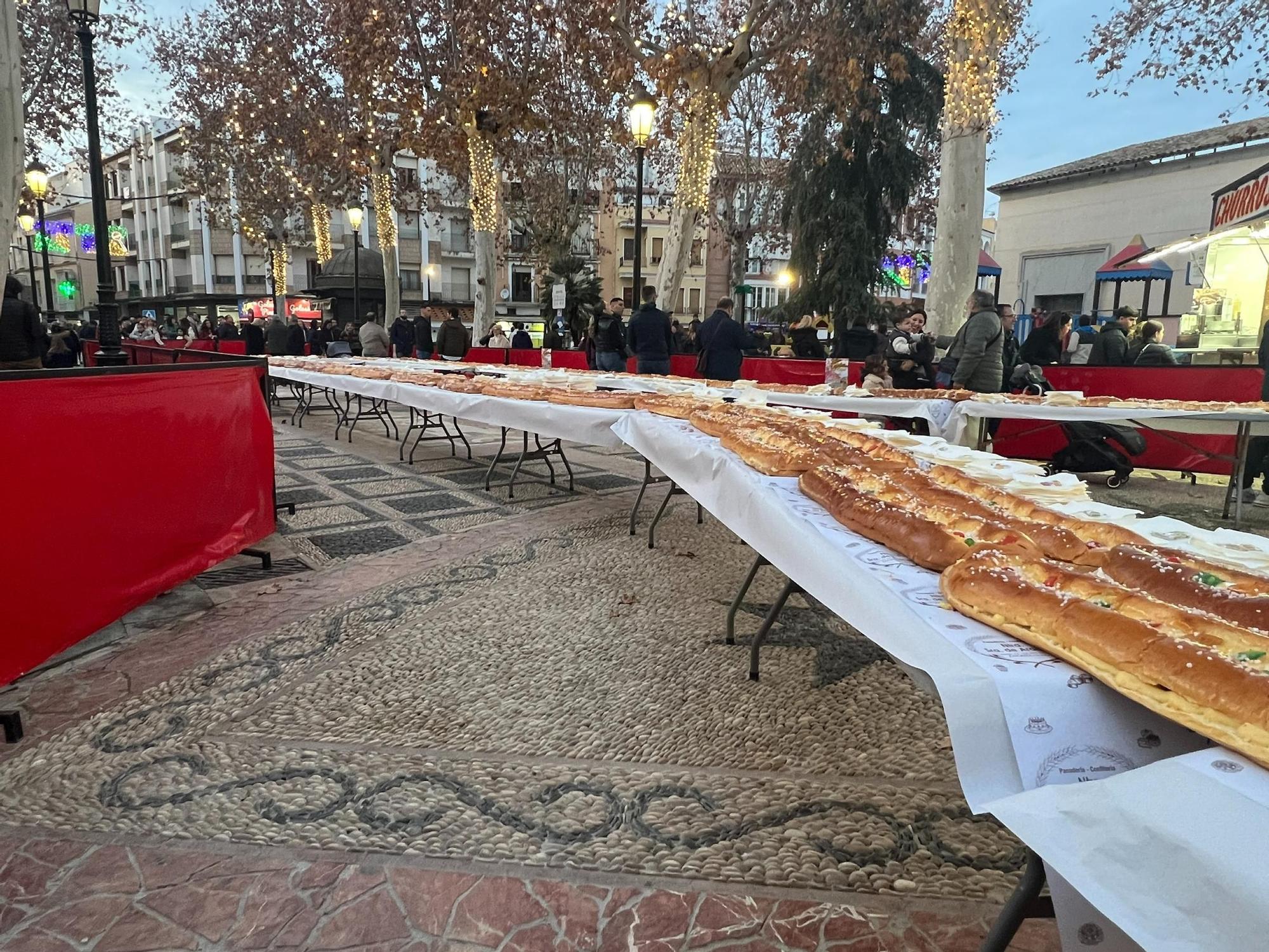 Roscón gigante en Lucena
