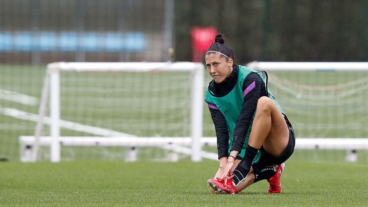 Último entrenamiento del Barça femenino antes del partido frente al Arsenal