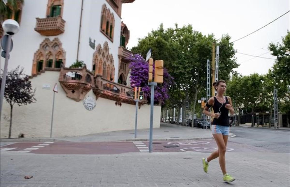 zentauroepp23300472 barcelona   13 08 2013    rutas de running por los barrios d161213181144