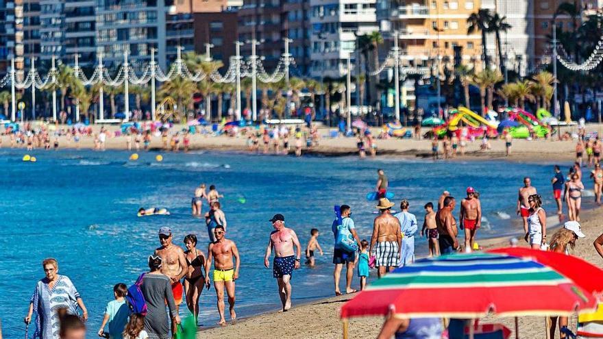 El turismo nacional genera un 60% de ocupación hotelera en julio con puntas del 70% en fin de semana