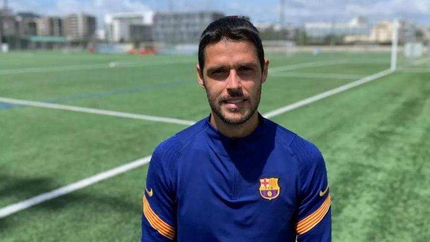 Óscar López, en la mesa del Sporting para dirigir al filial