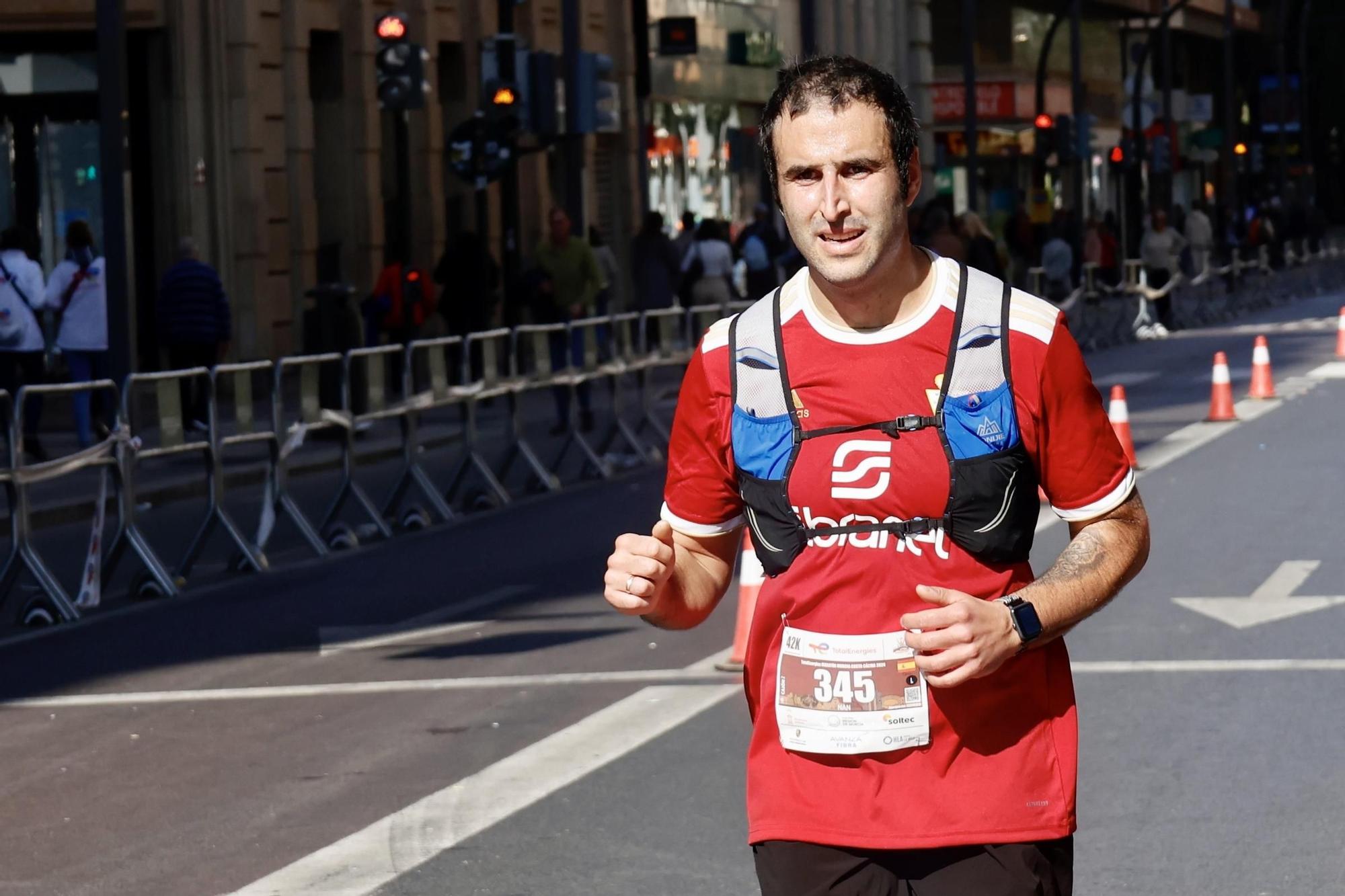 FOTOS: llegadas y podios de la TotalEnergies Murcia Maratón Costa Cálida