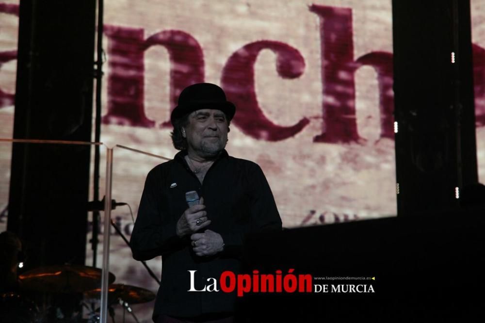 Joaquín Sabina lo niega todo en Murcia.