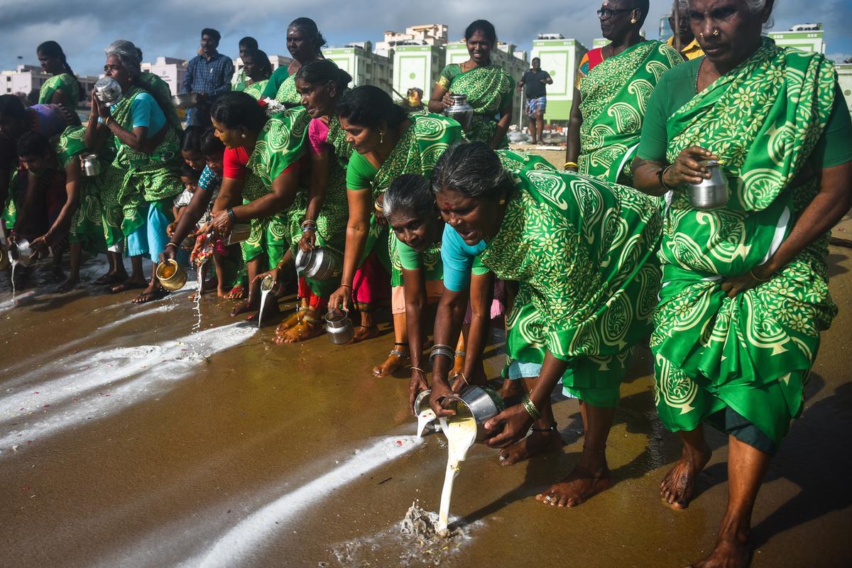 Plegarias en Chennai (Índia) en homenaje a las víctimas del tsunami del 2004 en el Índico