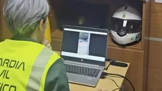 Publica en redes sus derrapes en una rotonda de Cartagena y acaba 'cazado' por la Guardia Civil