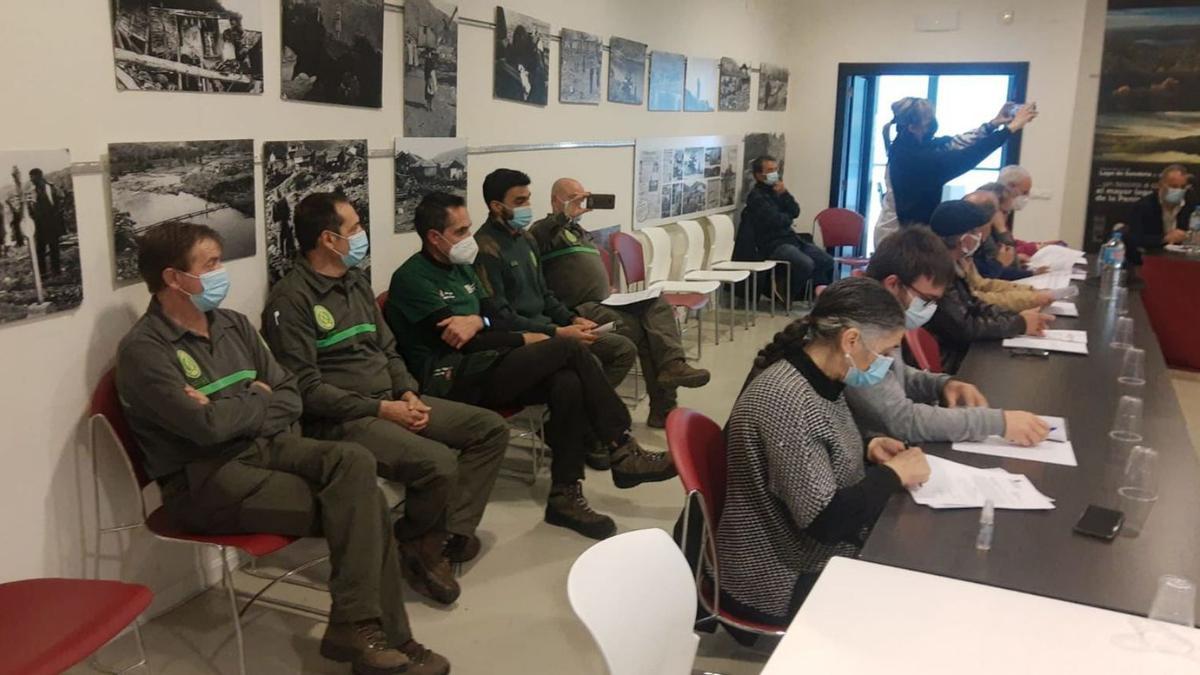 La Guardería Medioambiental participando en la reunión del Patronato del Parque Natural. | A. S. 