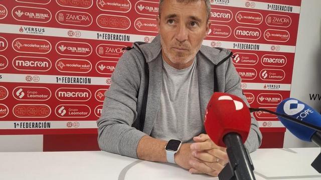 Óscar Cano, este sábado tras el partido. | LOZ