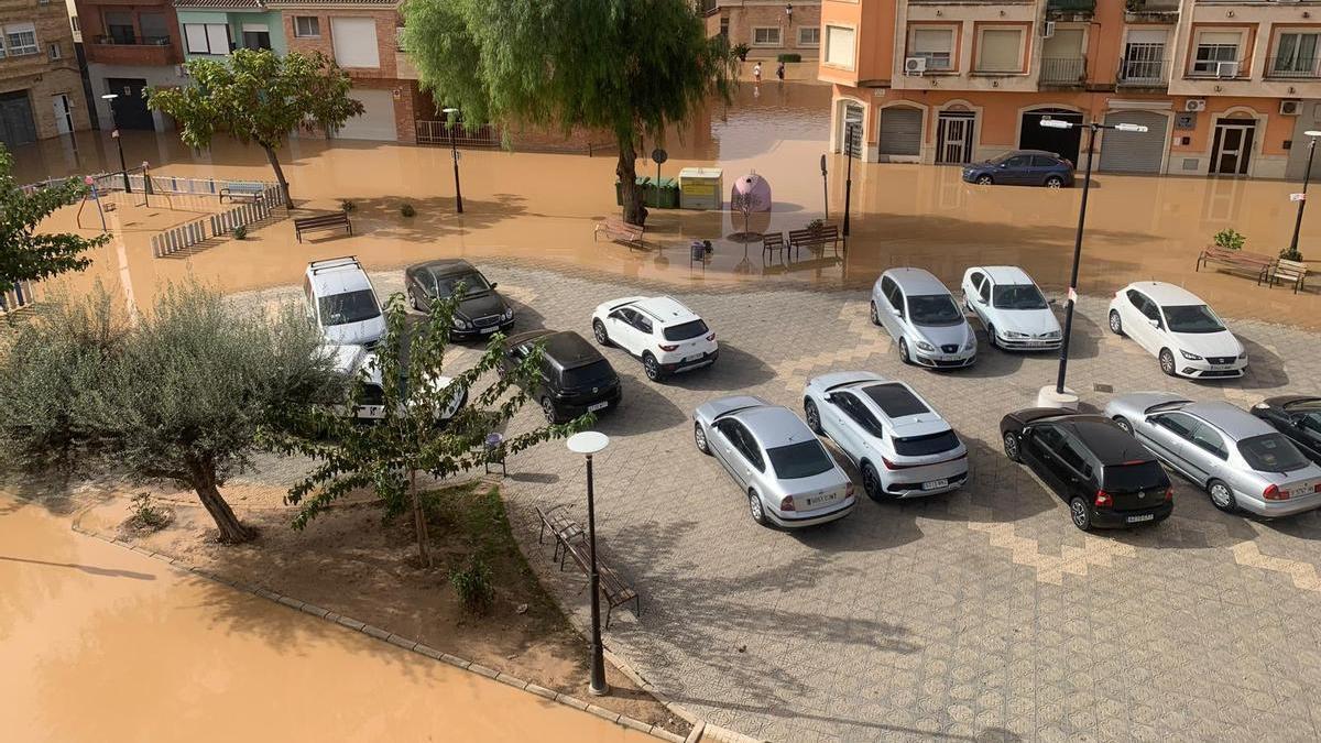 Calles de Riola inundadas en la dana de octubre de 2024.
