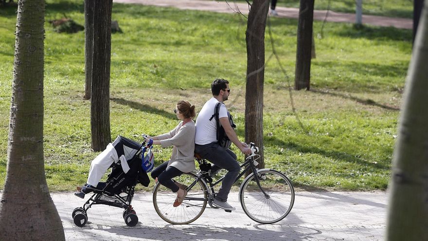 &#039;¿Qué son los cuidados?&#039;: El Ayuntamiento destina 400.000 euros a formar a hombres en corresponsabilidad