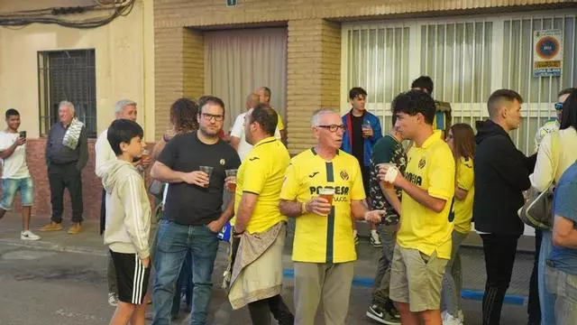 Vídeo: La afición del Villarreal no falla a su penúltima cita en La Cerámica
