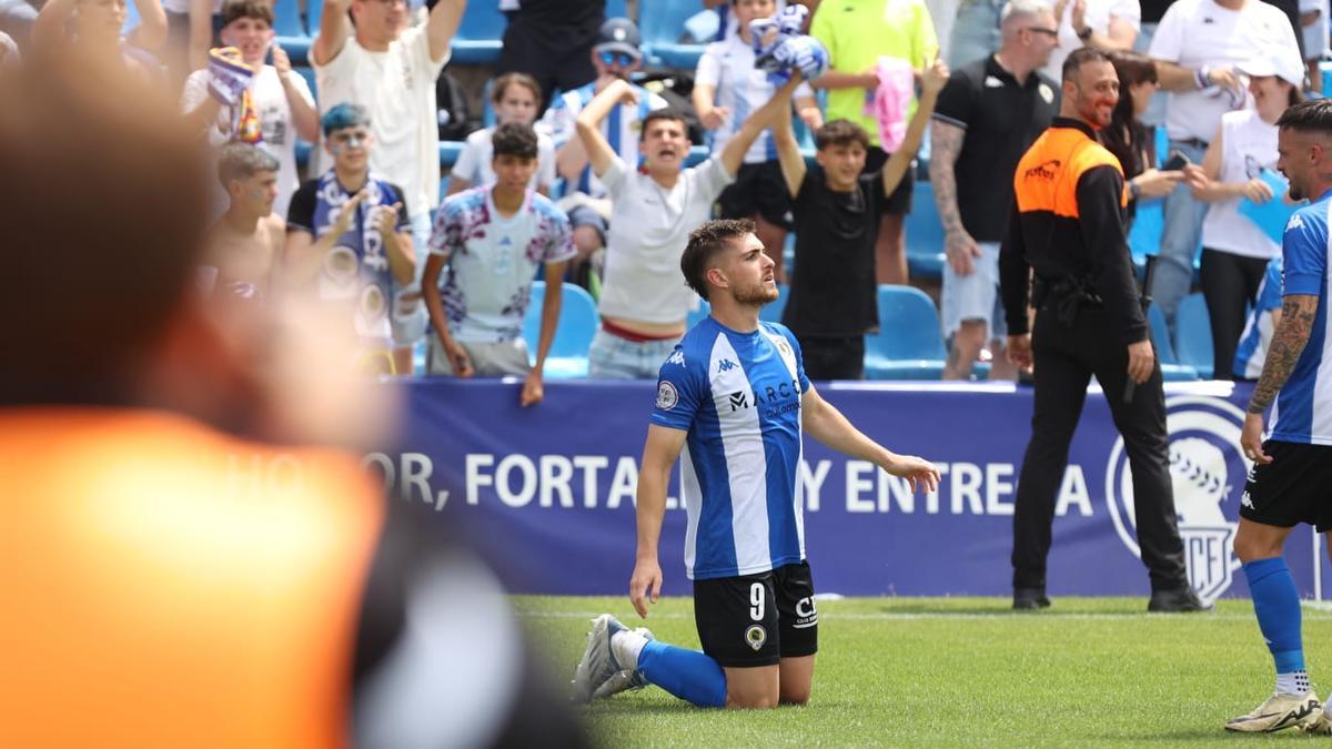 Coscia hace campeón de liga al Hércules y sella el ascenso