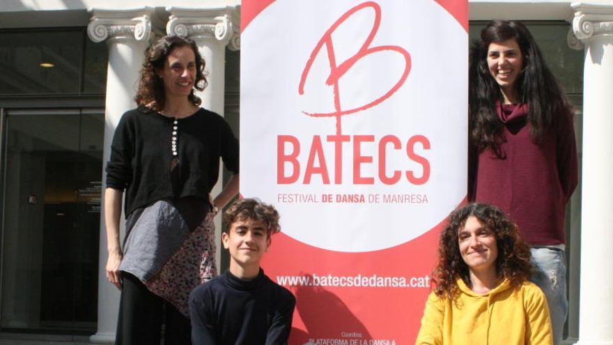 Queralt Jorba, Uriel Martínez, Maria Ribera i Laura Bataller a la presentació de Batecs