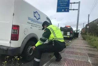 Tráfico inspecciona miles de vehículos ante un mayor riesgo por el mal tiempo y la escasa luz