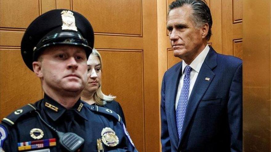 Romney, el único republicano que votó contra Trump en el &#039;impeachment&#039;