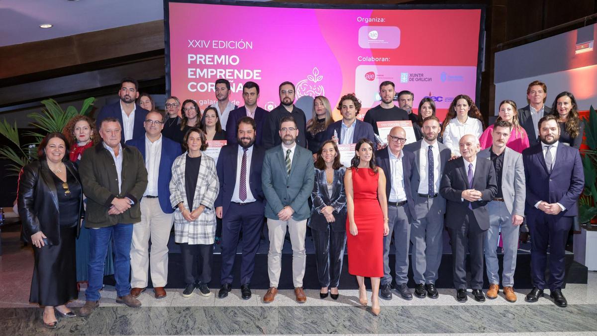 Ceus World y Merlín Software, ganadores de los premios Emprende Coruña de AJE