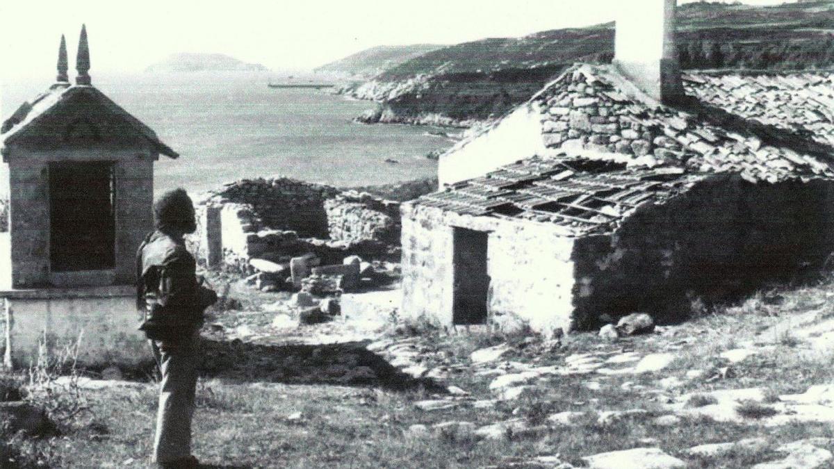 Casa del señor Franciscoen 1970 en la isla de Ons.