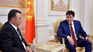 Kirguistán y Tayikistán pactan el cese de hostilidades tras choques en la frontera.