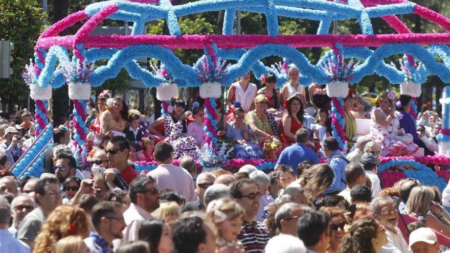 La Batalla de las Flores mantiene su salida a las 12.00