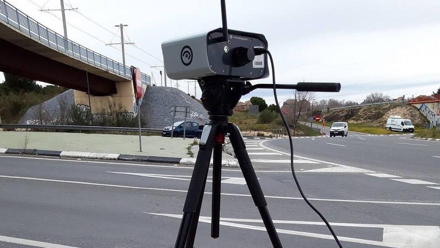 Reclamar a la DGT una multa de un radar móvil sin señalizar